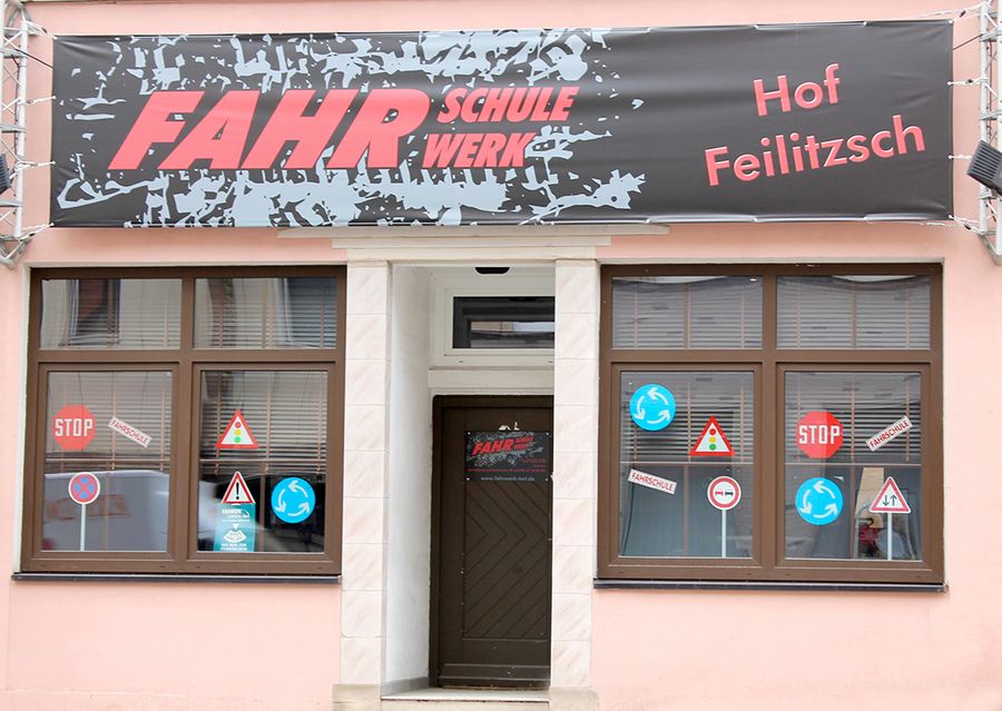 Fahrschule Fahrwerk Hof – Außenansicht
